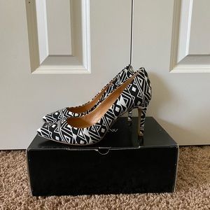 J. Crew Triangle Isabelle Pumps BRAND NEW